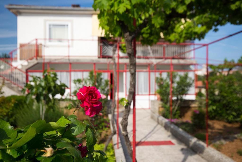 Apartments Hodanic Krk Town Esterno foto